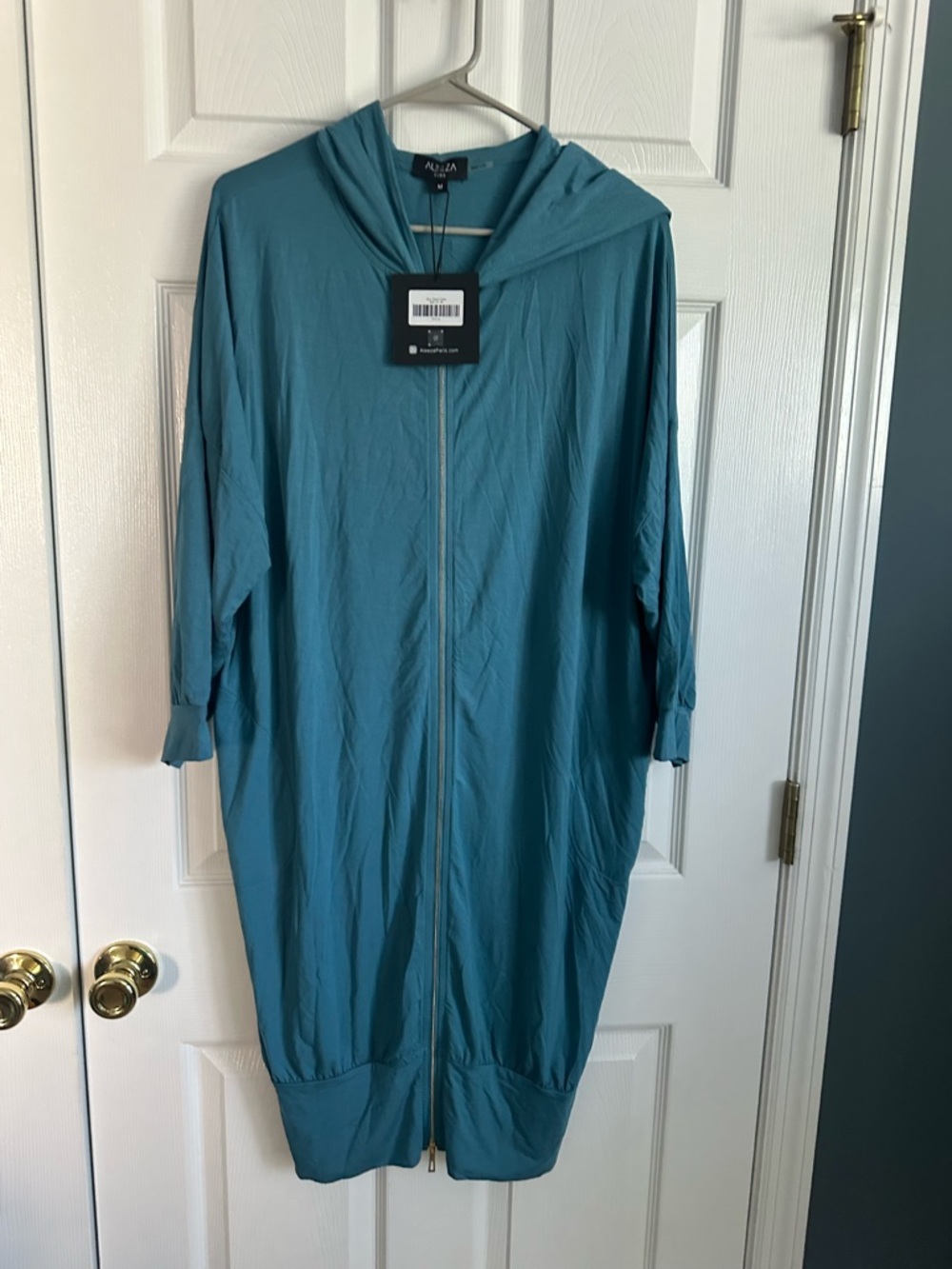 NWT Aleeza Paris Peru Zipper Dress